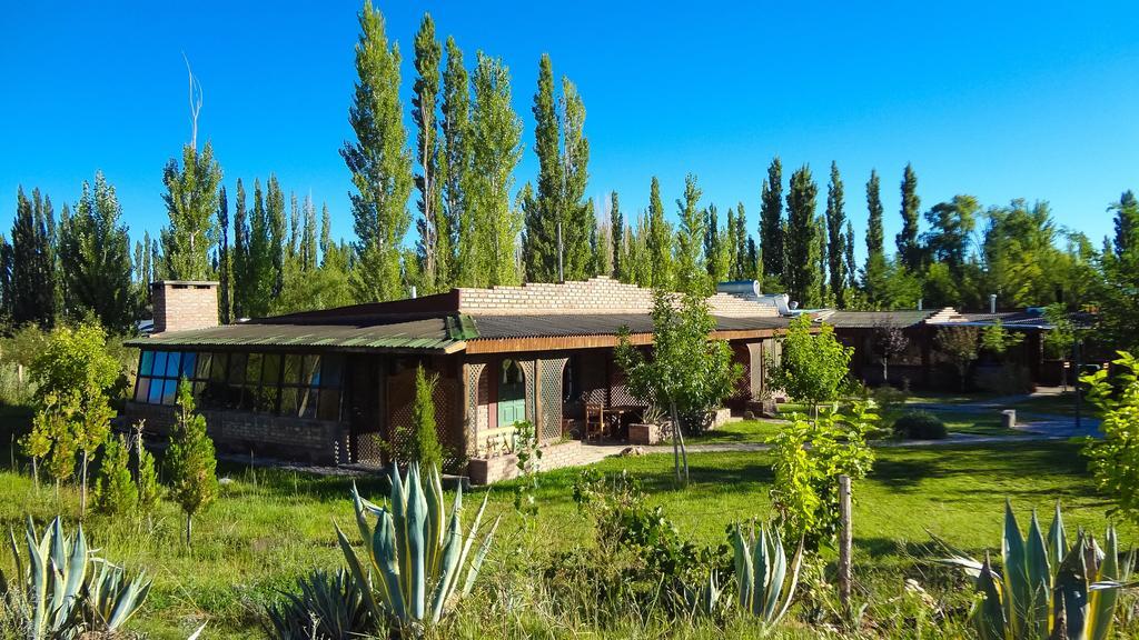 El Aleman Aparthotel Barreal Bagian luar foto