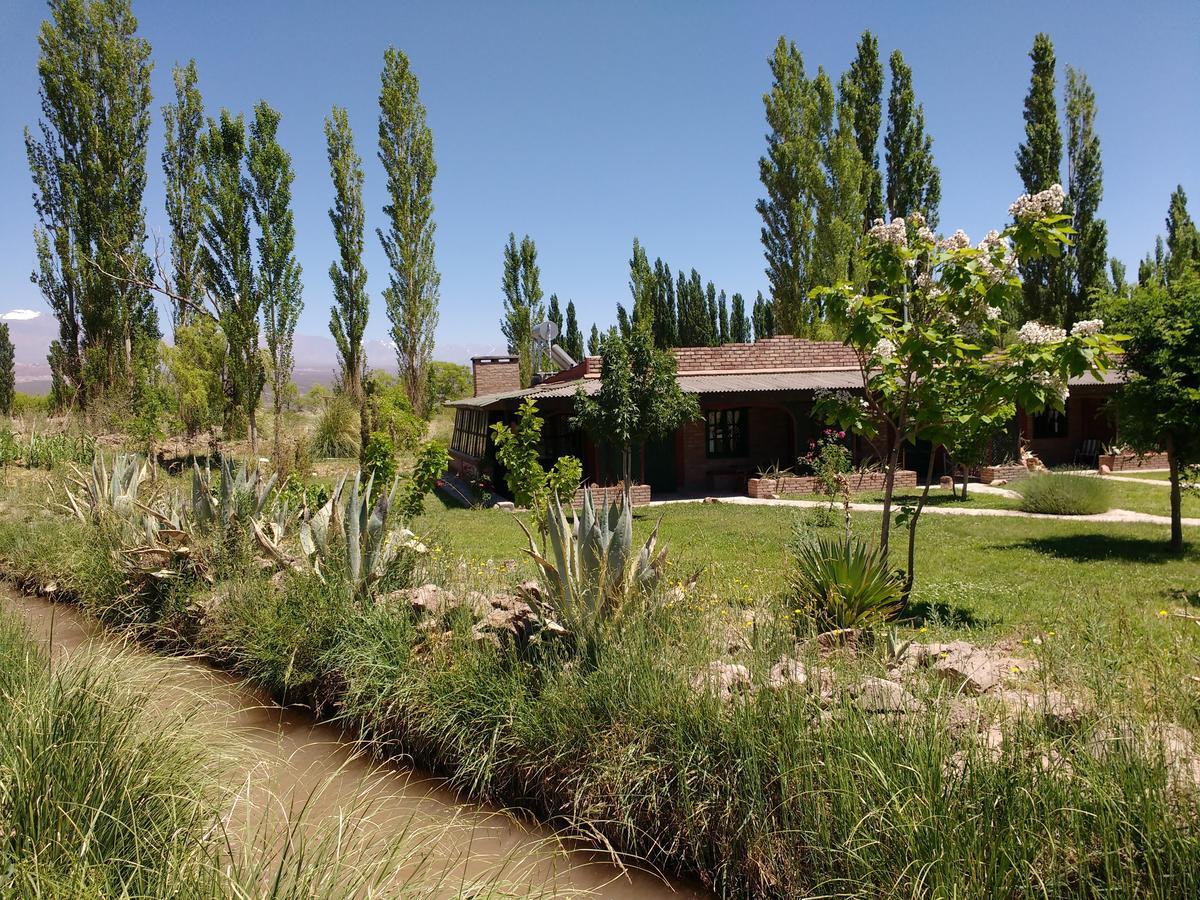 El Aleman Aparthotel Barreal Bagian luar foto