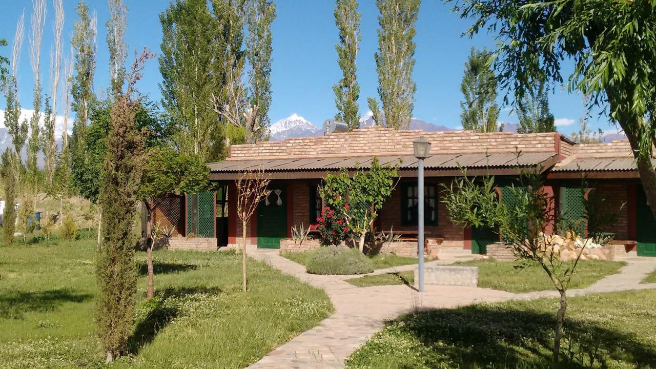 El Aleman Aparthotel Barreal Bagian luar foto